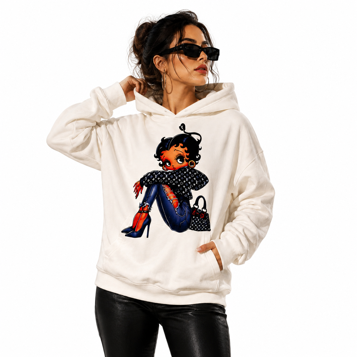 Polerón Oversize Betty Boop Mujer con Capucha Color Beige - Imagen 2